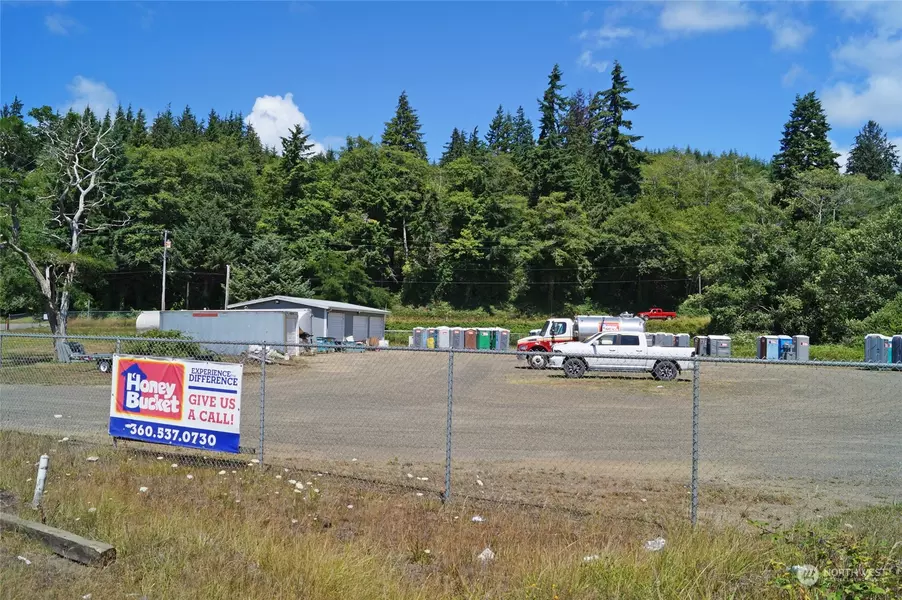 3910 Olympic HWY, Aberdeen, WA 98520