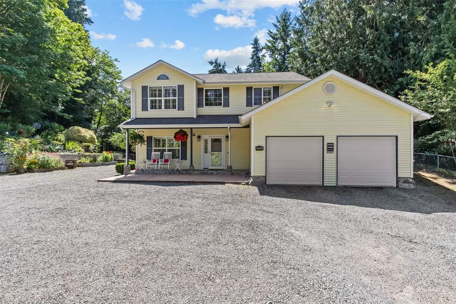 20242 37th AVE NE, Lake Forest Park, WA 98155