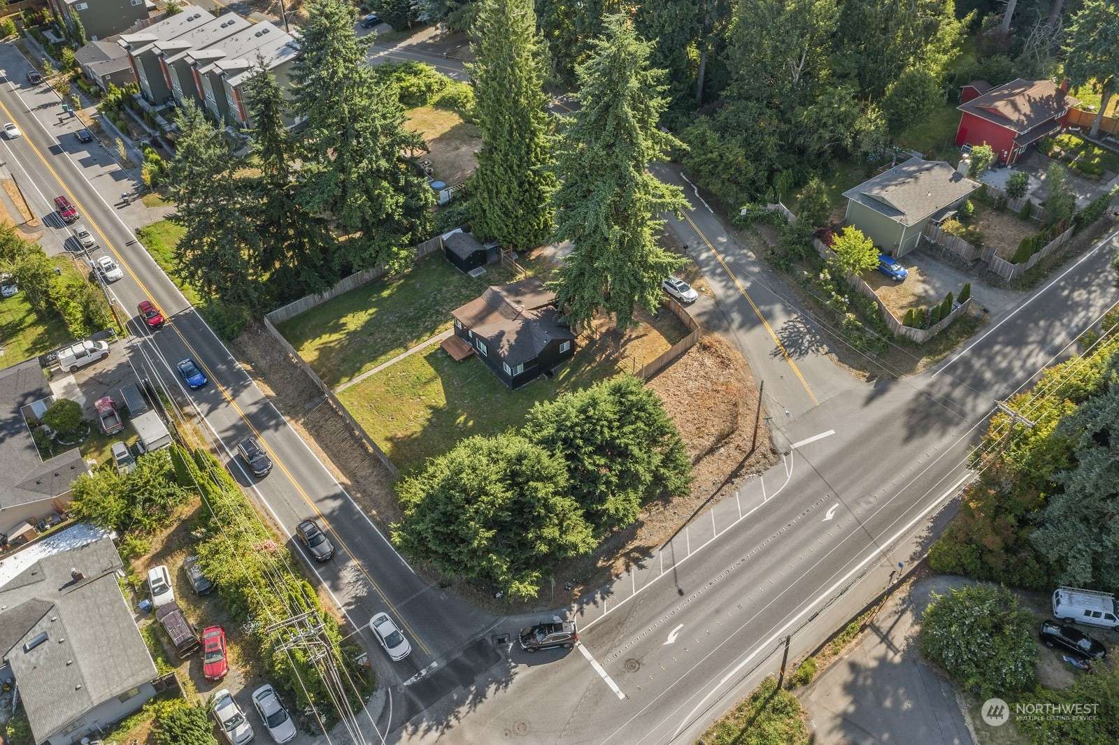 14814 Manor WAY, Lynnwood, WA 98087