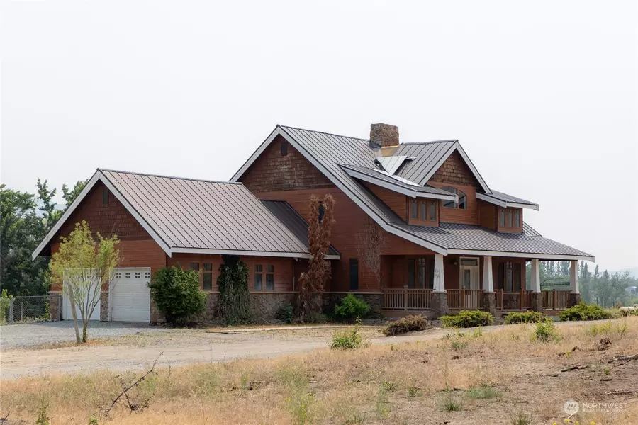 1280 Old Highway 97, Brewster, WA 98812