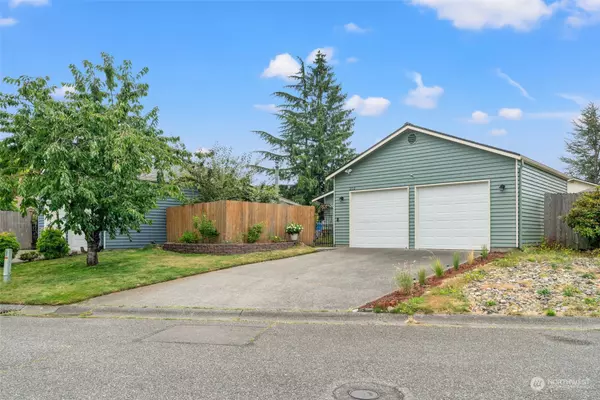 212 93rd ST SE, Everett, WA 98208