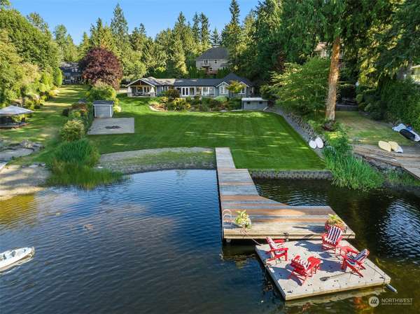 2045 E Beaver Lake DR SE, Sammamish, WA 98075