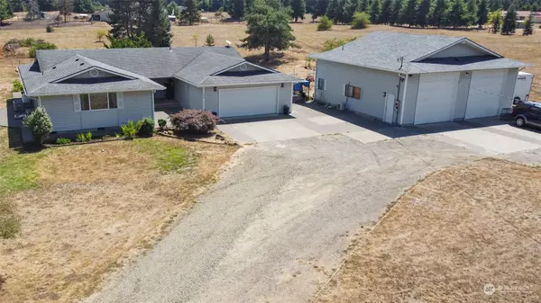 Oakville, WA 98568,235 Oak Meadows LN