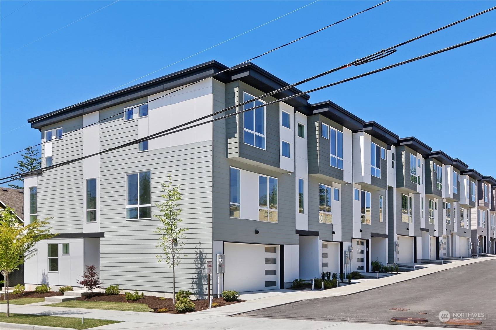 2527 Gibson RD #E2, Everett, WA 98204