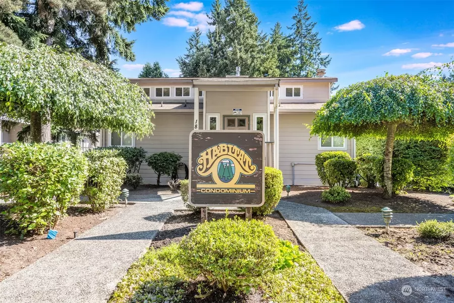 33005 18th PL S #G301, Federal Way, WA 98003