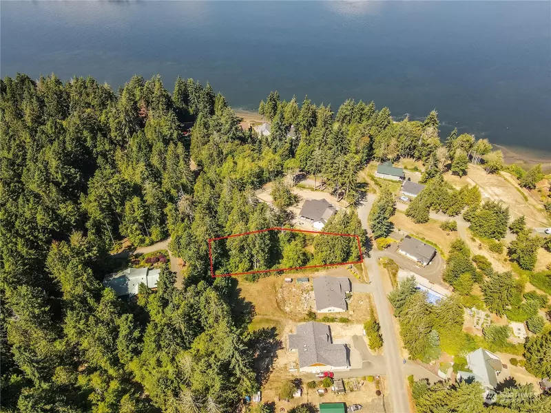 341 E Fox LN, Shelton, WA 98584