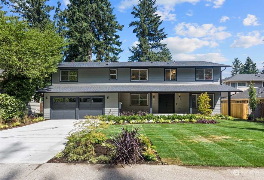 2726 161st AVE SE, Bellevue, WA 98008