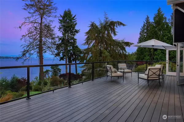 Bainbridge Island, WA 98110,11980 Sunrise DR NE