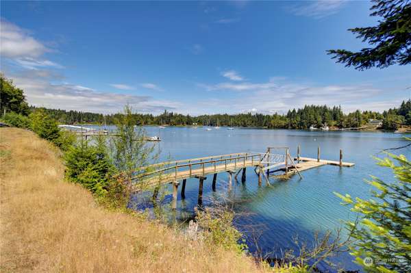 6745 Oak Bay RD, Port Ludlow, WA 98365