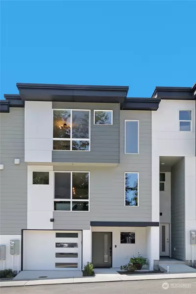 2527 Gibson RD #A2, Everett, WA 98204