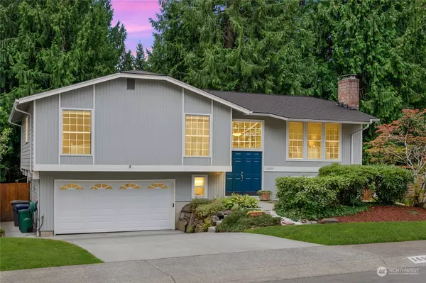 16505 NE 98th CT, Redmond, WA 98052