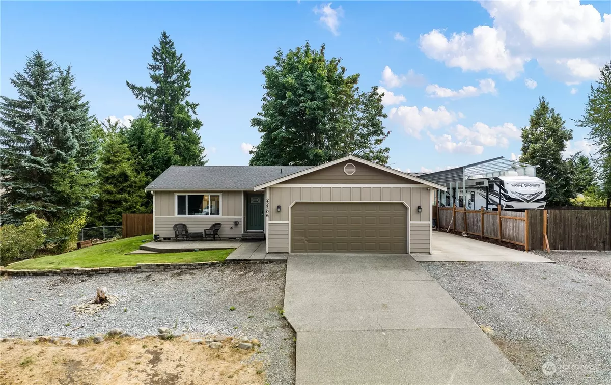 Bonney Lake, WA 98391,22206 Cedarview DR E