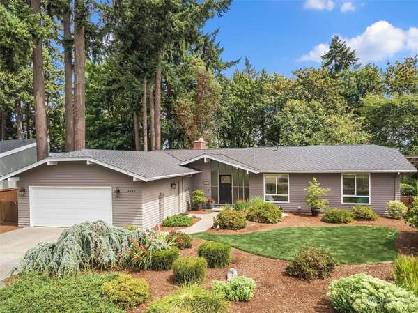 4448 144th AVE SE, Bellevue, WA 98006