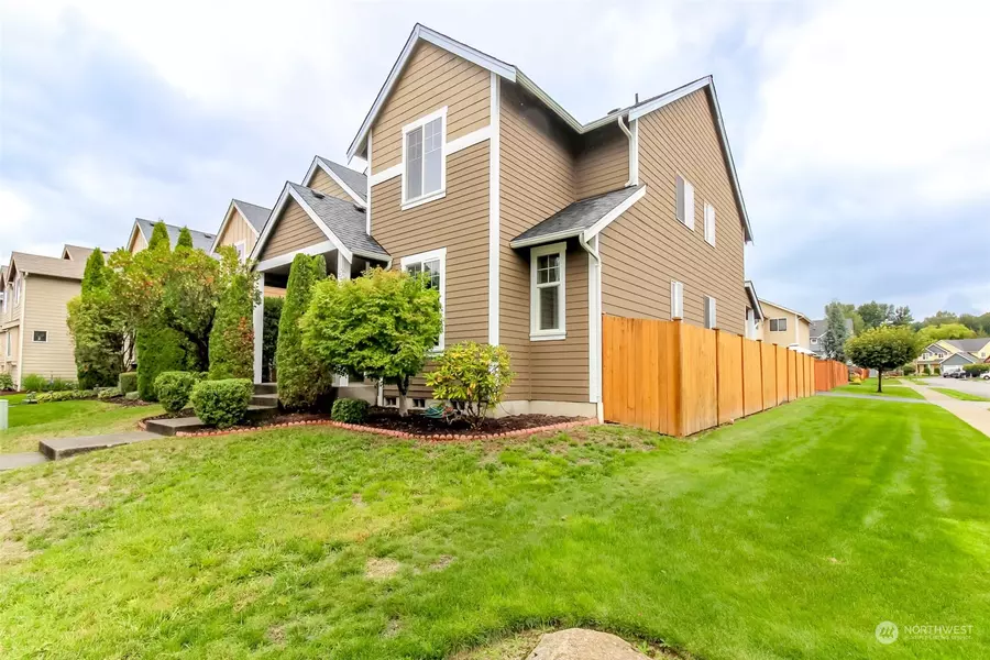 1210 Blue Jay AVE SW, Orting, WA 98360