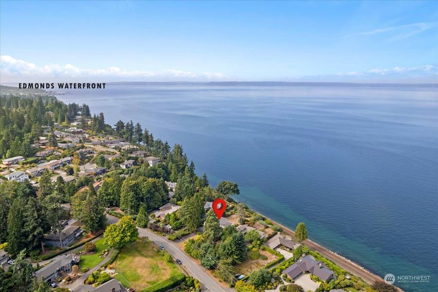 17702 Talbot RD, Edmonds, WA 98026