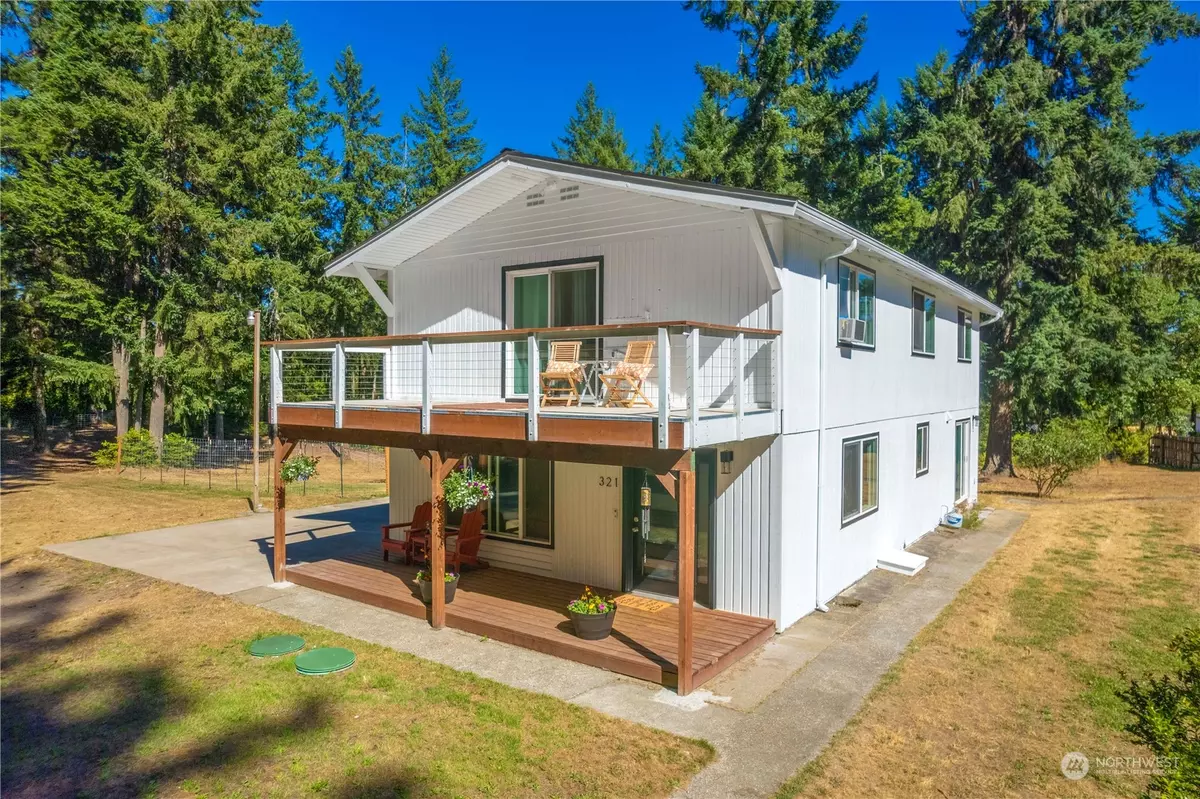 Lakebay, WA 98349,321 198th AVE NW