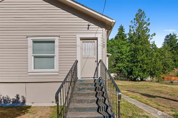 Raymond, WA 98577,1449 Larch ST