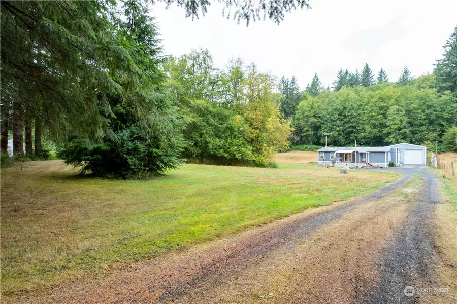 365 View Ridge RD, Onalaska, WA 98570