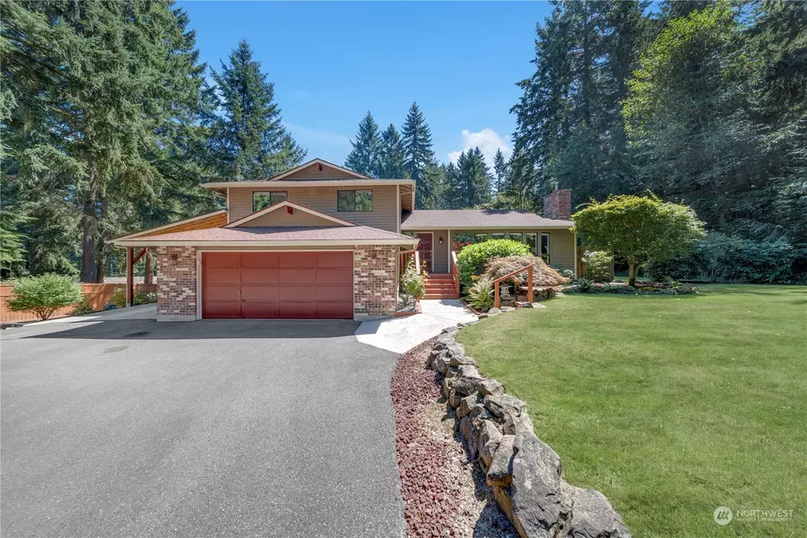 5405 183rd AVE E, Lake Tapps, WA 98391