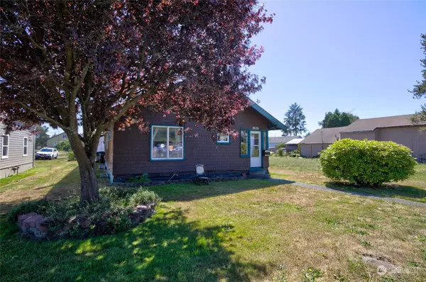 2636 Simpson AVE, Hoquiam, WA 98550