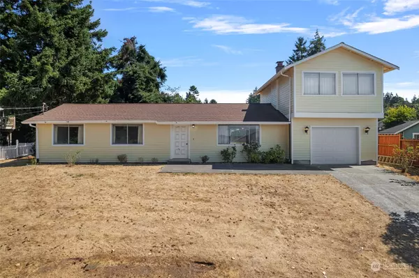 344 Burke DR, Camano Island, WA 98282