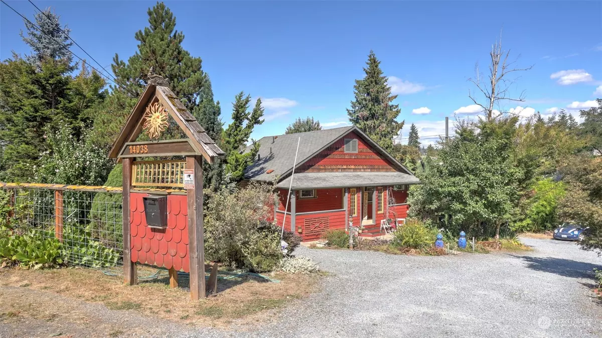 Tukwila, WA 98168,14038 MacAdam RD S