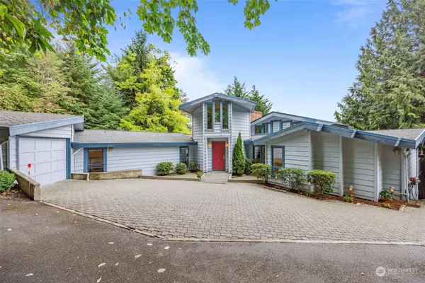 6900 96th AVE SE, Mercer Island, WA 98040