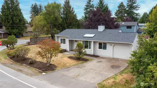 20716 S Danvers RD, Lynnwood, WA 98036