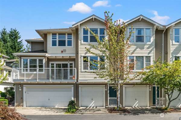 2680 139th AVE SE #64, Bellevue, WA 98005