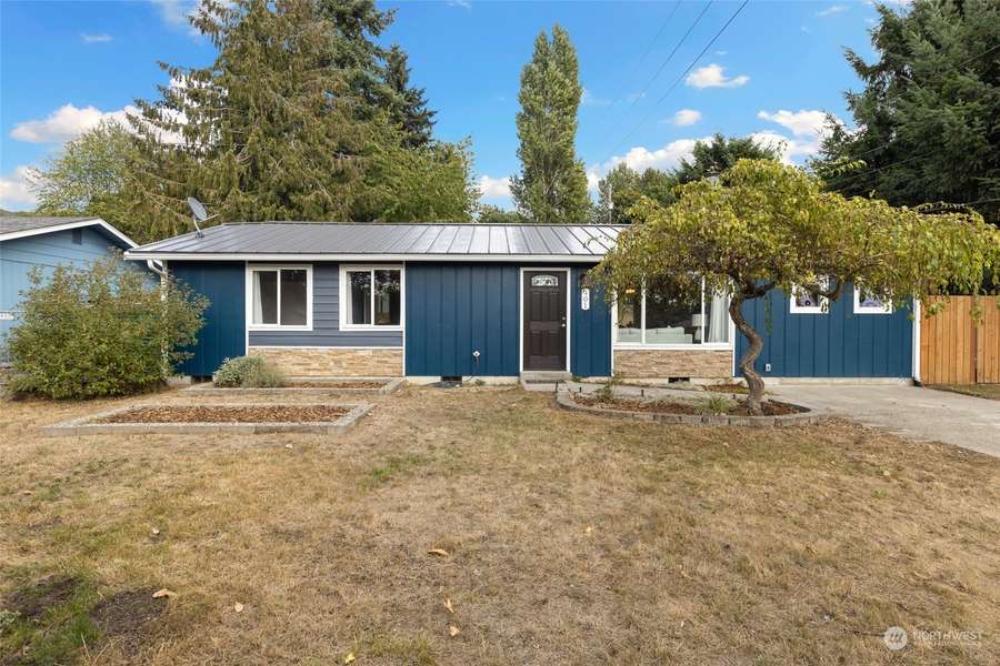 401 Norpoint WAY NE, Tacoma, WA 98422