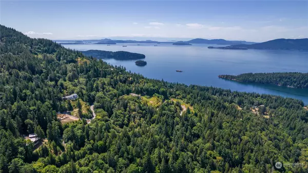 1697 Chuckanut Crest DR, Bellingham, WA 98229