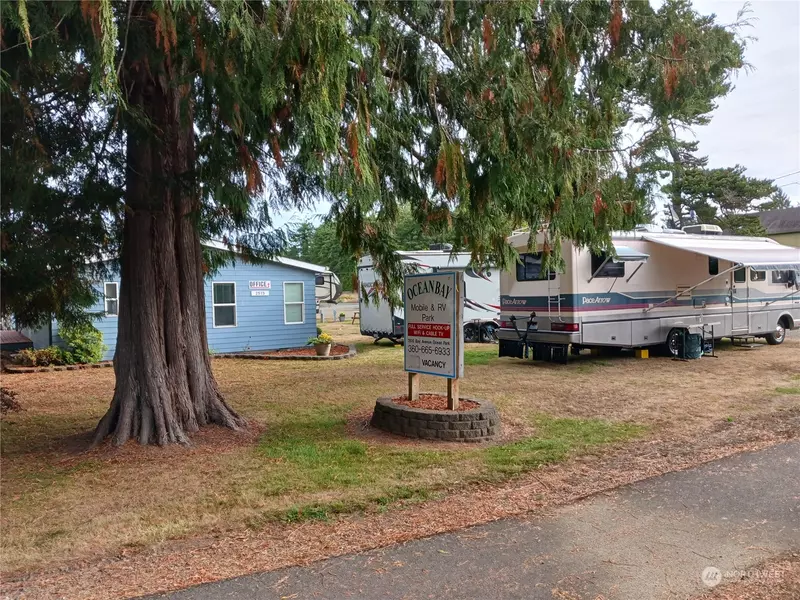 2515 Bay AVE, Ocean Park, WA 98640