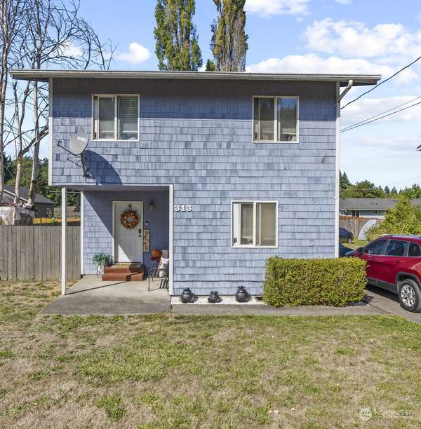 313 SE 1st ST, Winlock, WA 98596