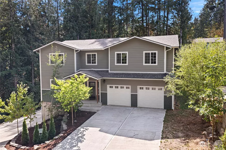 2825 California AVE E, Port Orchard, WA 98366