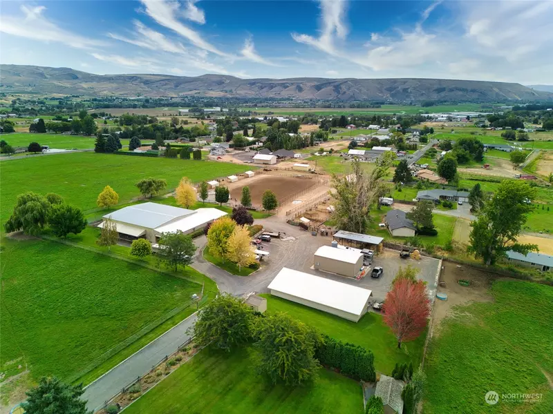 830 Nagler RD, Selah, WA 98942