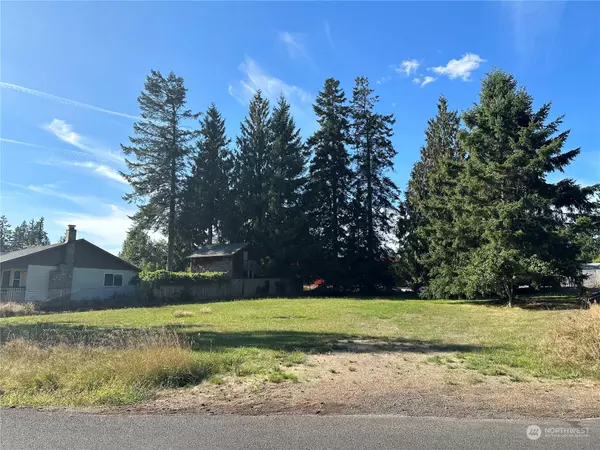 121 Shenandoah RD, Silverlake, WA 98645