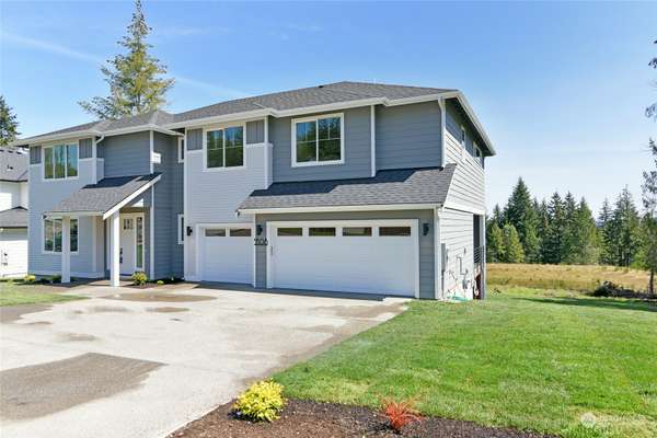 5508 NW Muddy Paws CT, Bremerton, WA 98312