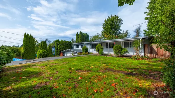 1611 169th PL SW, Lynnwood, WA 98037