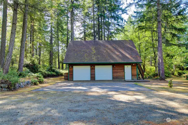 Port Orchard, WA 98367,4355 SE Bear Tree LN