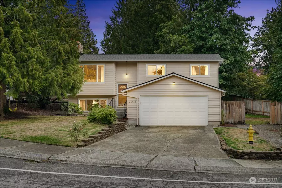 26438 199th PL SE, Covington, WA 98042