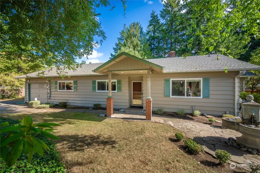 1313 Alameda AVE, Fircrest, WA 98466