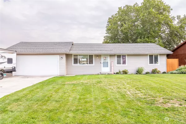 Ephrata, WA 98823,230 F ST SE