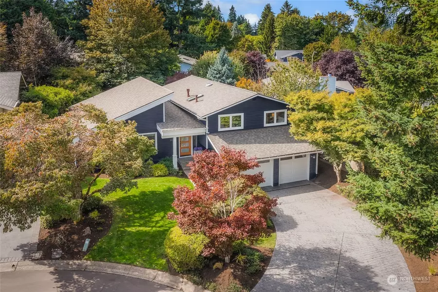 1929 5th PL, Kirkland, WA 98033