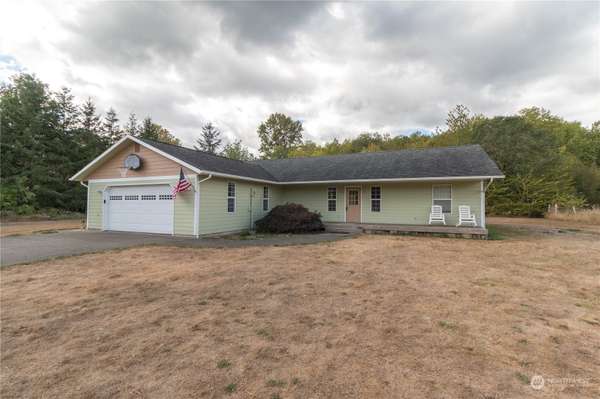 740 A Leudinghaus RD,  Chehalis,  WA 98532