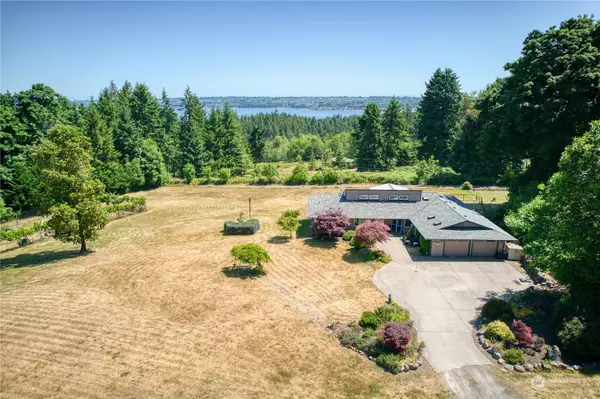 1167 Island Blvd, Fox Island, WA 98333