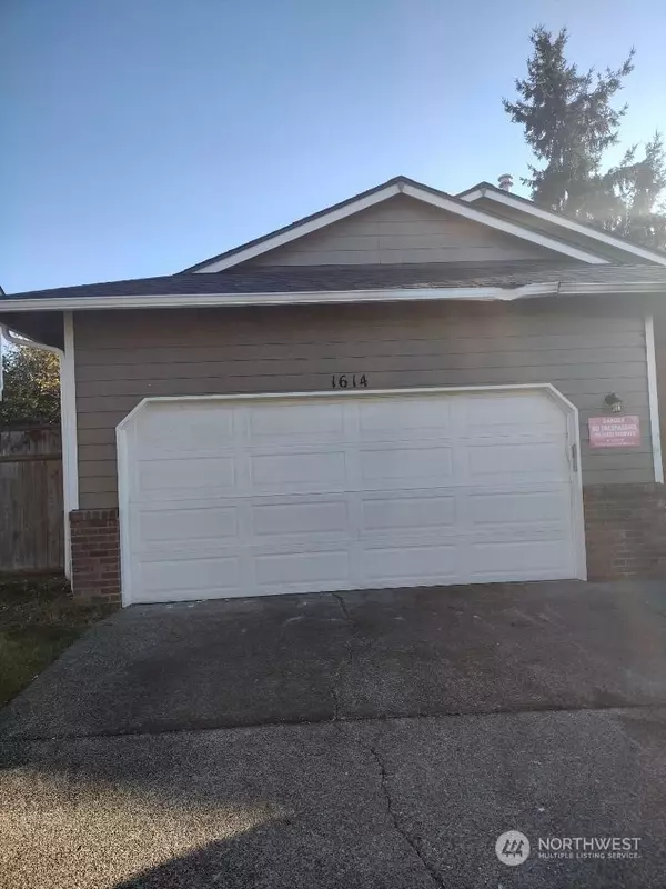 1614 199th Street Ct E, Spanaway, WA 98387