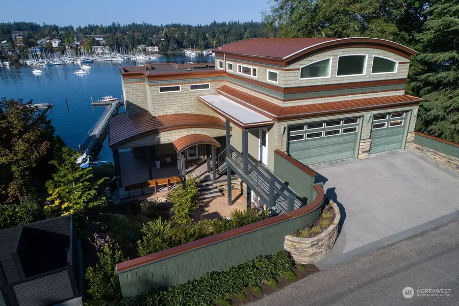 5967 Rose LOOP NE, Bainbridge Island, WA 98110