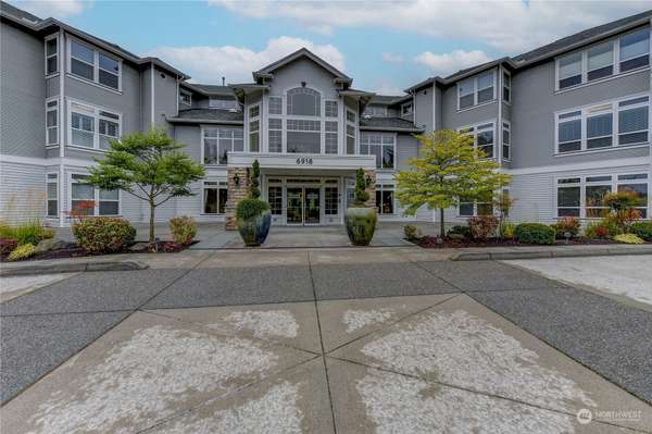 6918 208th ST SW #206, Lynnwood, WA 98036