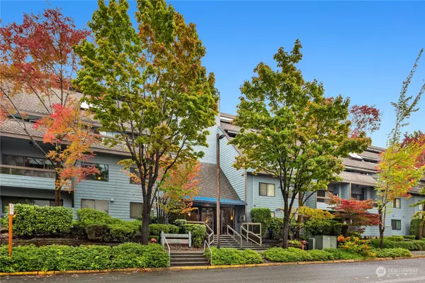 3030 80th AVE SE #504, Mercer Island, WA 98040