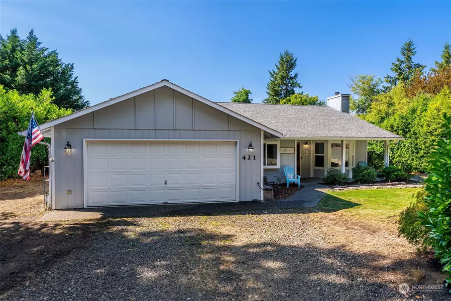 421 NE Cutlass WAY, Belfair, WA 98528